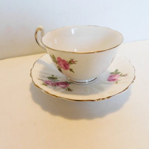Vanderwood scalloped pink Rose cup and saucer VGU - Picture 4 of 7